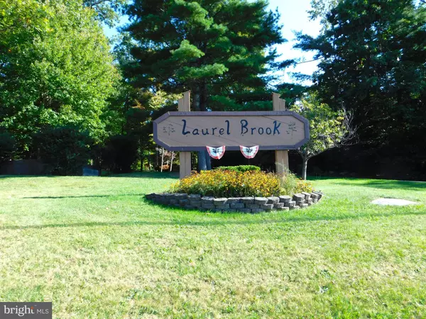 Oakland, MD 21550,5 LAUREL BROOK DR #5
