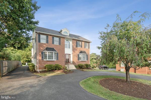 10237 NOLAN DR, Rockville, MD 20850