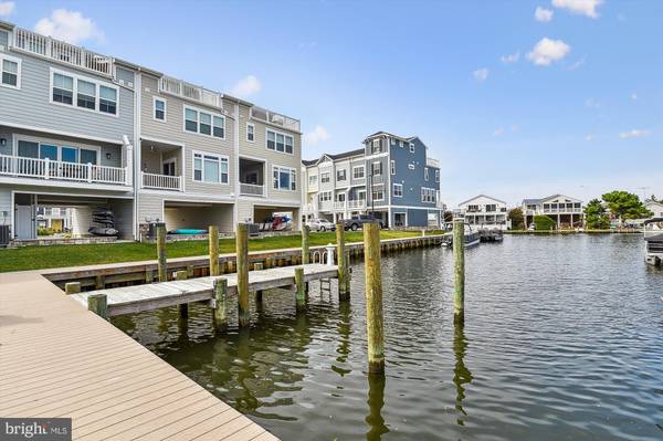 Fenwick Island, DE 19944,39100 NEW PROVIDENCE LN #18