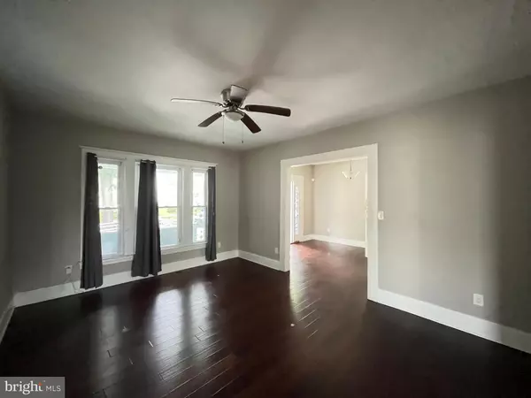 Baltimore, MD 21207,3502 CARSDALE AVE