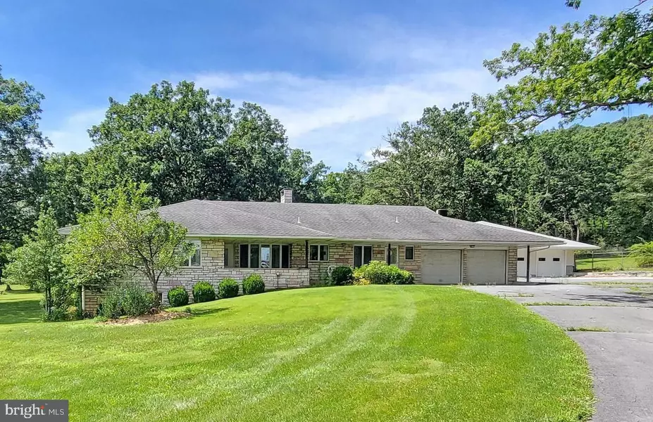 133 MORRAL DR, Everett, PA 15537