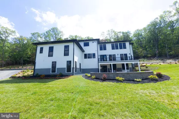 Front Royal, VA 22630,138 WOODED LN