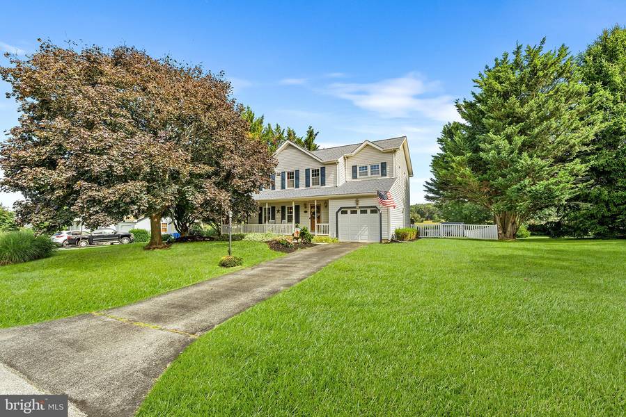 94 SMOKEBOX CIR, Stewartstown, PA 17363