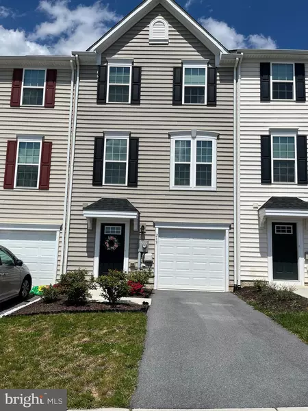 213 MONTREAL WAY, Falling Waters, WV 25419