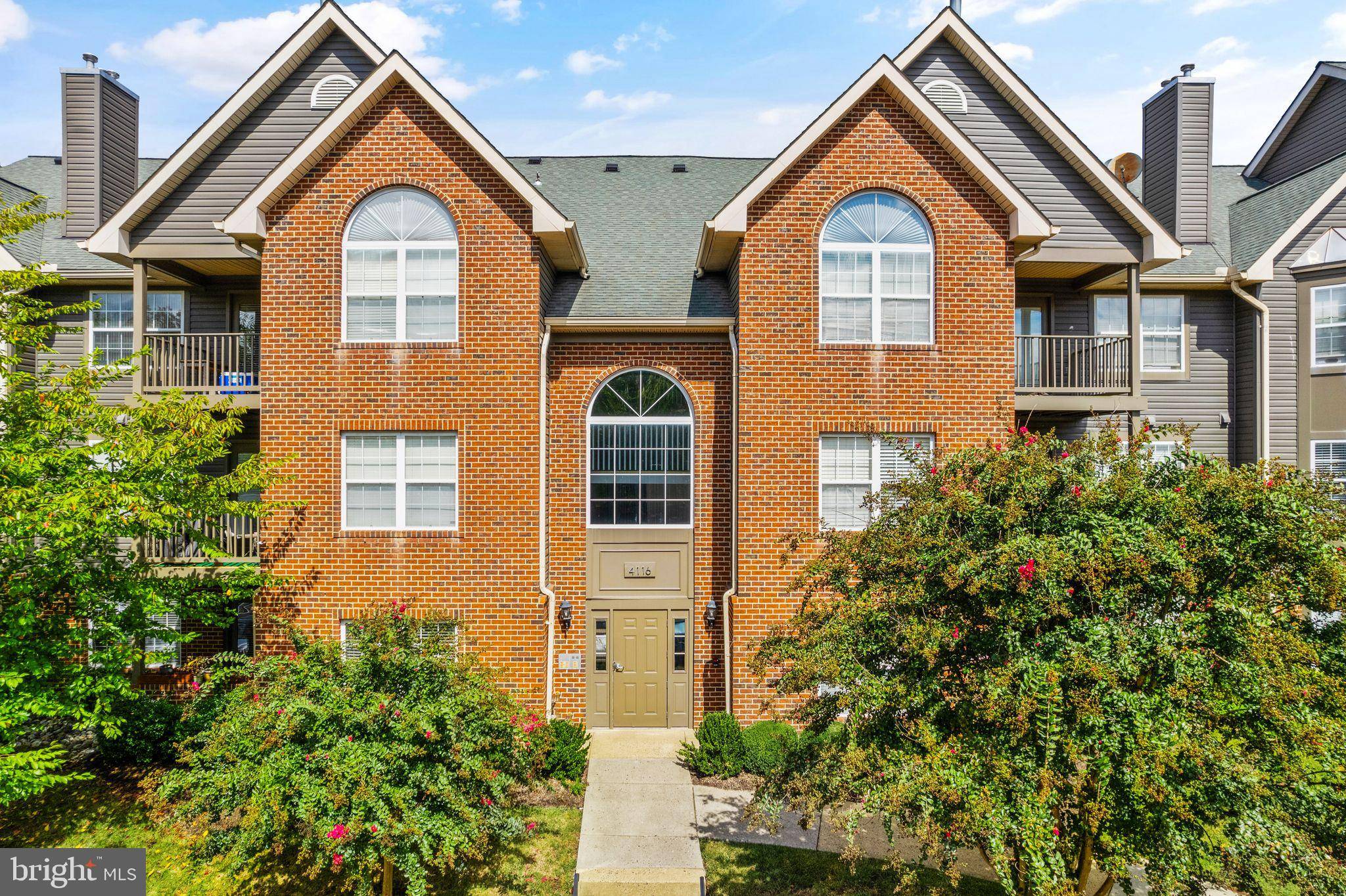 4116-F MONUMENT CT #203, Fairfax, VA 22033