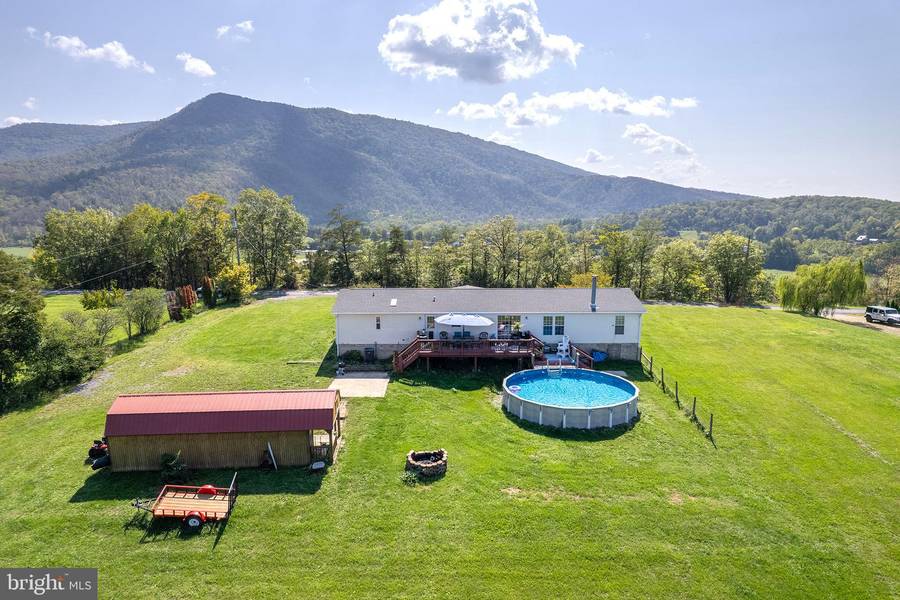 883 POUTS HILL RD, Strasburg, VA 22657