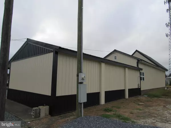 Laurel, DE 19956,112 W 10TH ST