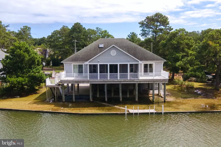 5337 PEARL DR, Chincoteague Island, VA 23336