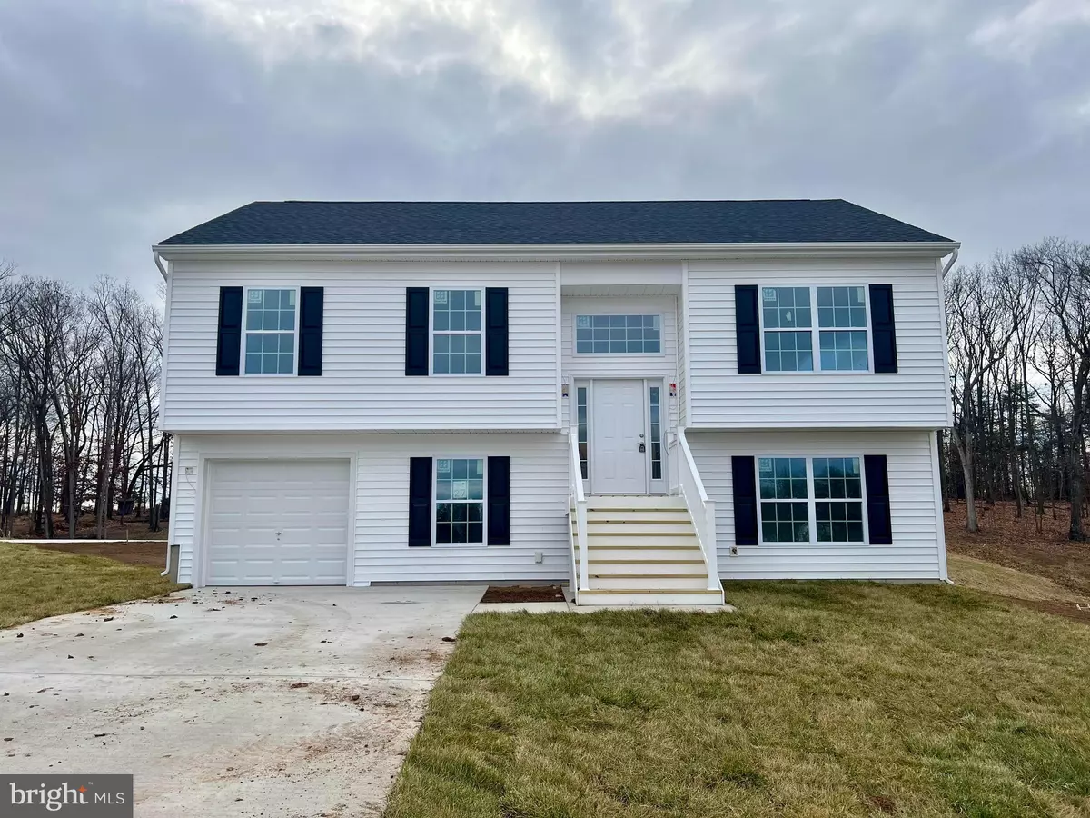 Bunker Hill, WV 25413,117 THYME WAY