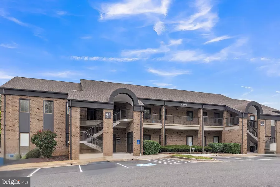 4609 PINECREST OFFICE PARK DR #F, G, Alexandria, VA 22312