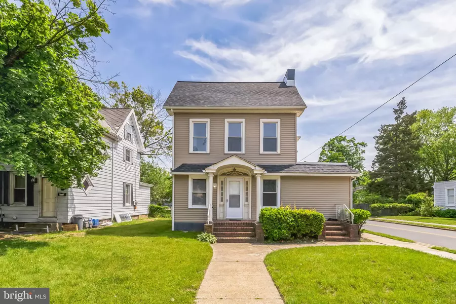 128 W BROAD ST #UNIT 1, Paulsboro, NJ 08066