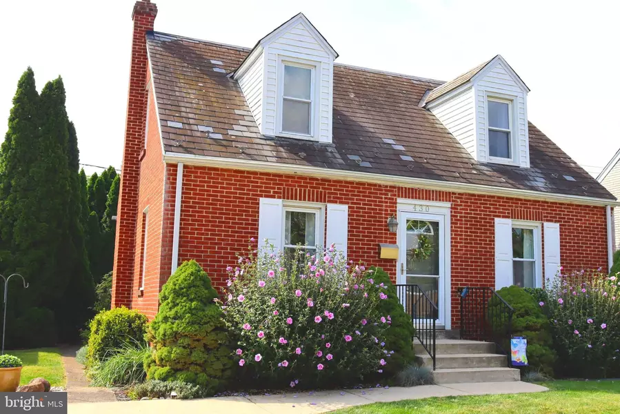 430 E ETTWEIN ST, Bethlehem, PA 18018