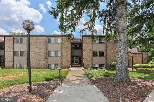 10120 LITTLE POND #4, Gaithersburg, MD 20886