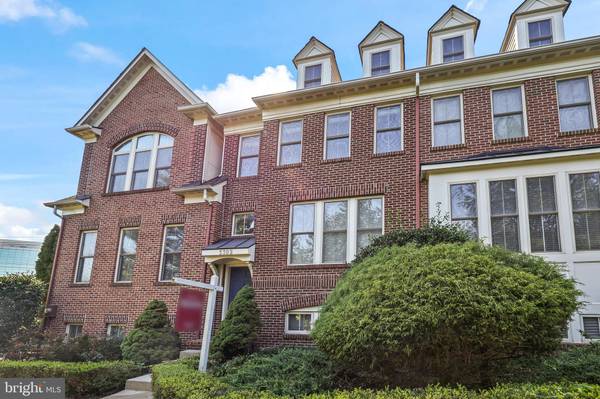 3302 KEMPER RD,  Arlington,  VA 22206