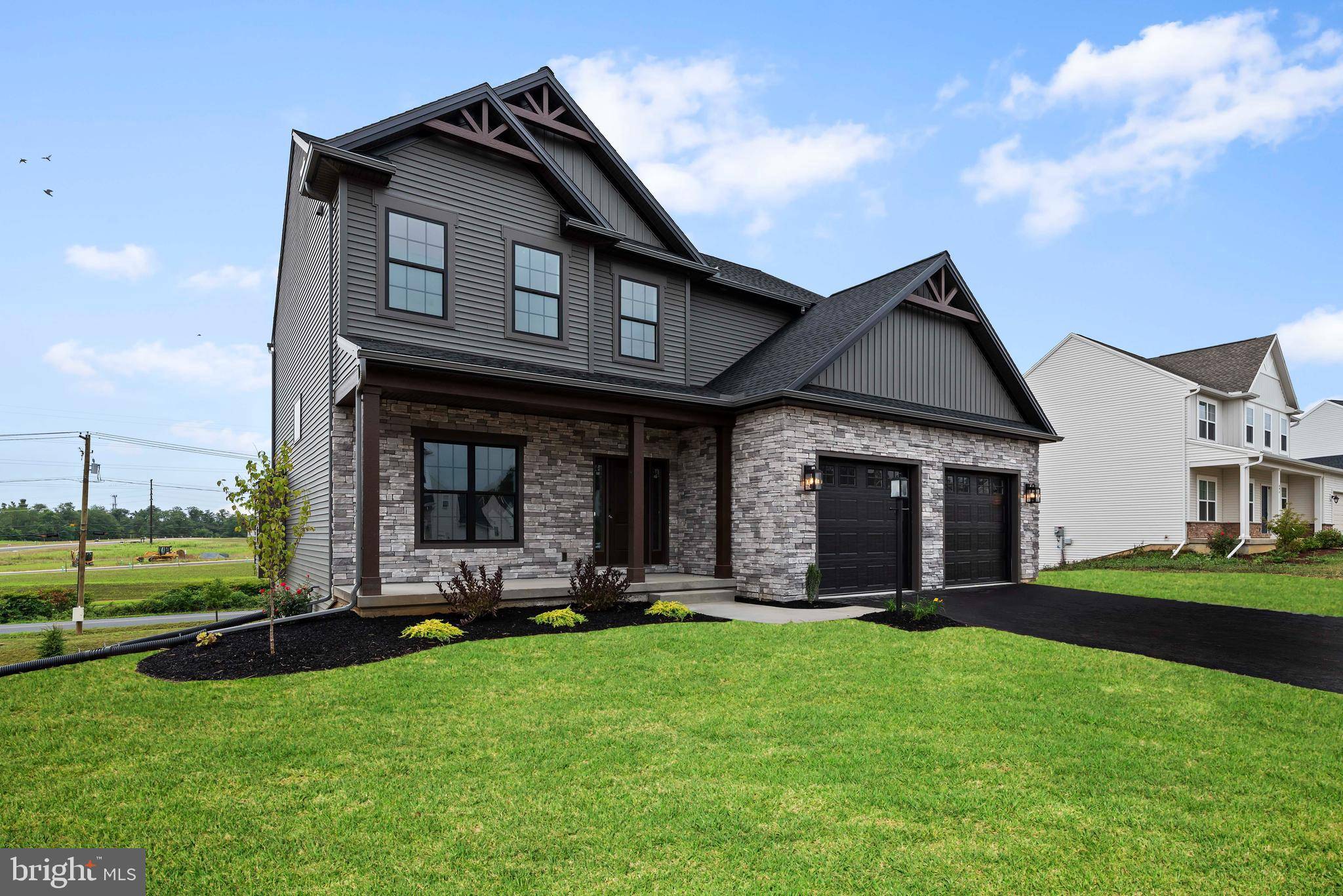 Mechanicsburg, PA 17055,696 ASHWOOD LN