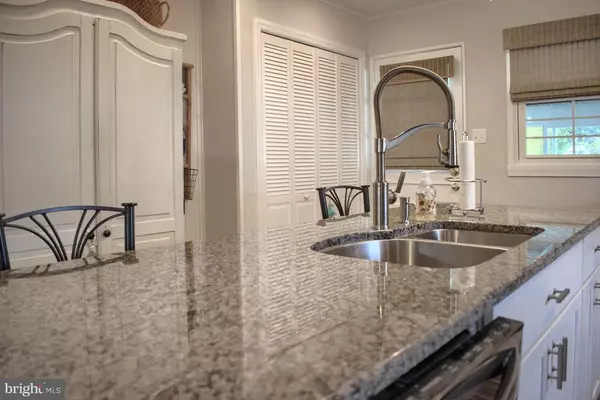 South Williamsport, PA 17702,327 ECKMONT AVENUE