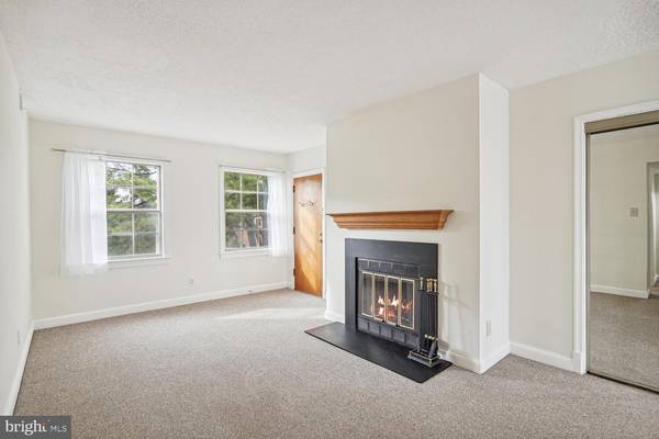 Arlington, VA 22201,2807 ARLINGTON BLVD #143