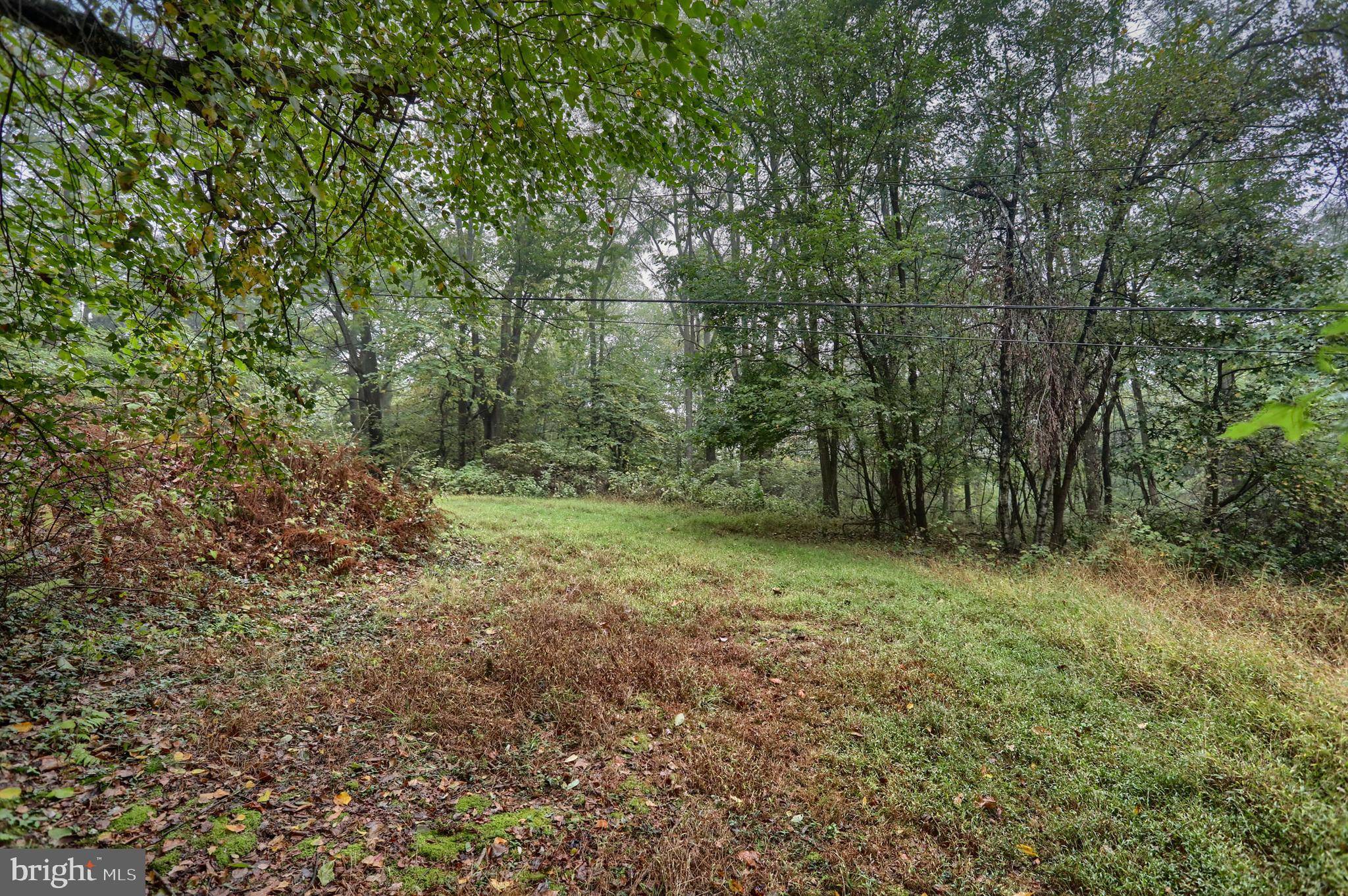 Hummelstown, PA 17036,1812 CHURCH RD