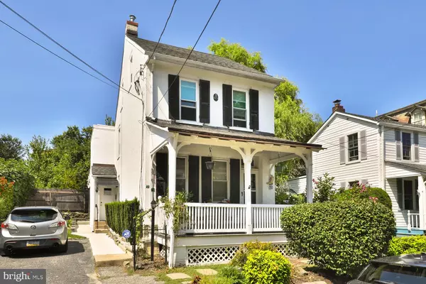 25 W SOUTHAMPTON AVE, Philadelphia, PA 19118