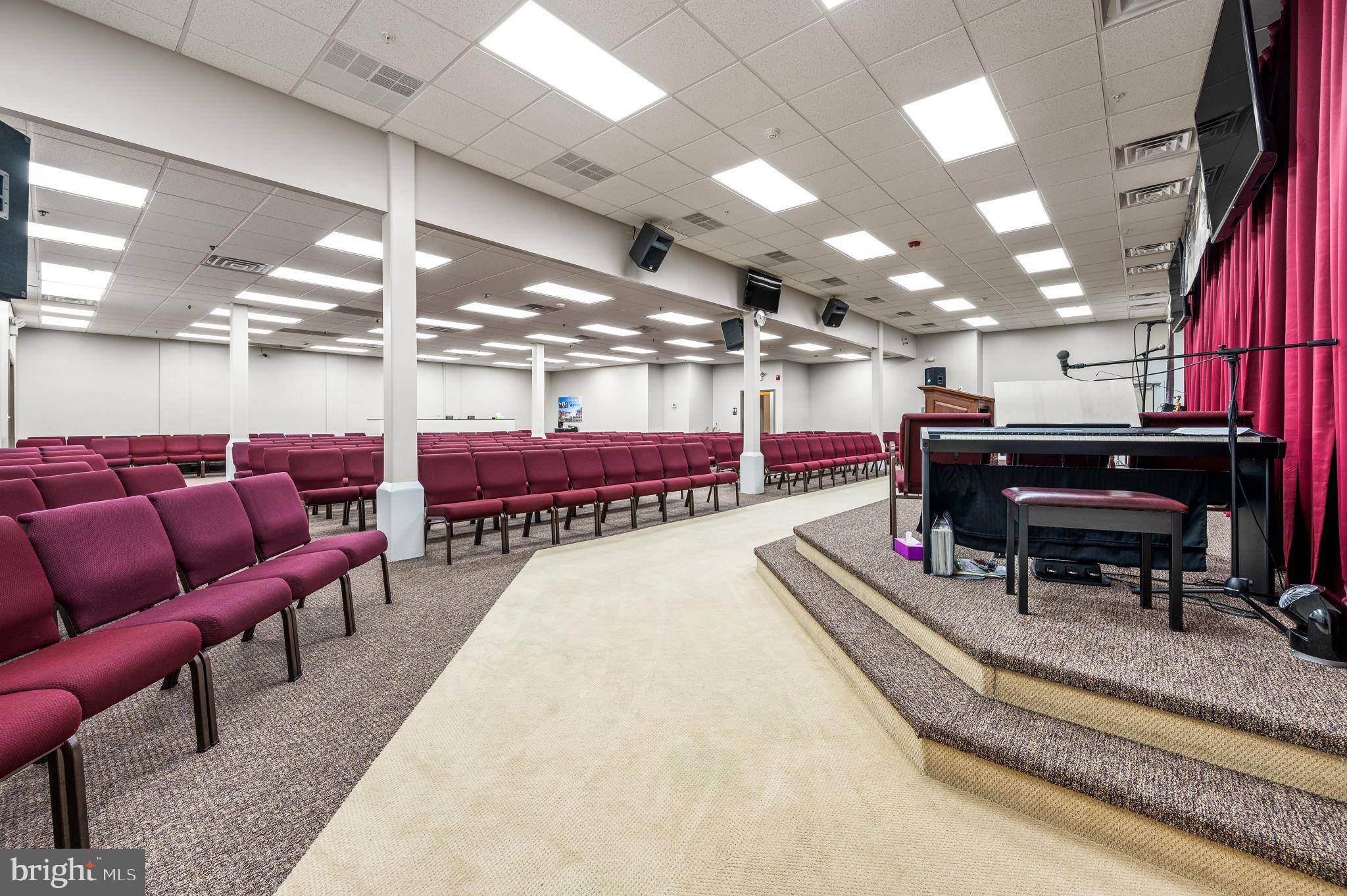 Upper Darby, PA 19082,43-47 GARRETT RD