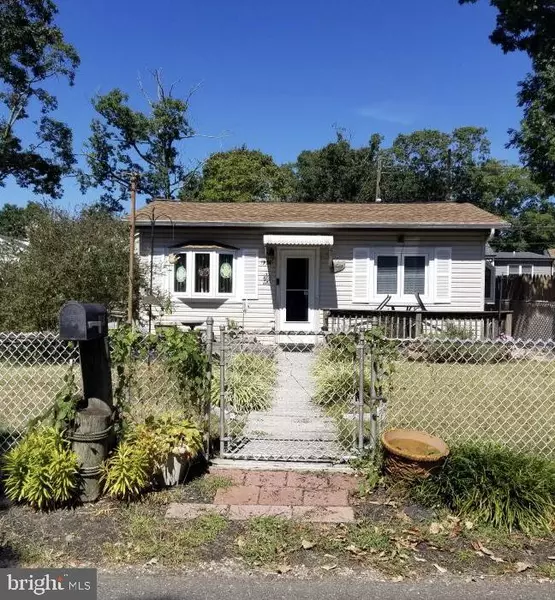 1934 SOUTH ST, Toms River, NJ 08753