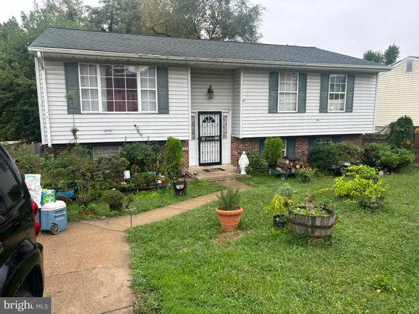 6713-A PATTERSON ST, Riverdale, MD 20737