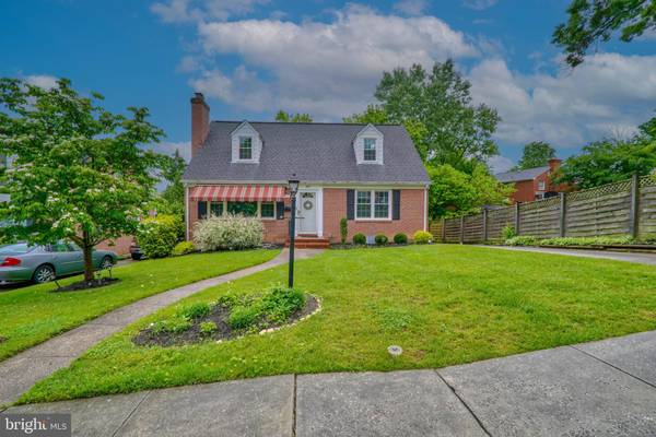 Lutherville Timonium, MD 21093,2001 TREE LN