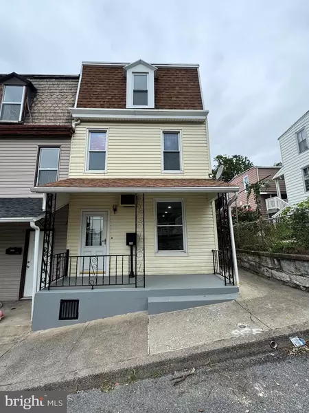 349 POPLAR ST, Steelton, PA 17113