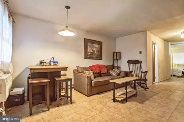 Wildwood Crest, NJ 08260,106 W WISTERIA RD #2