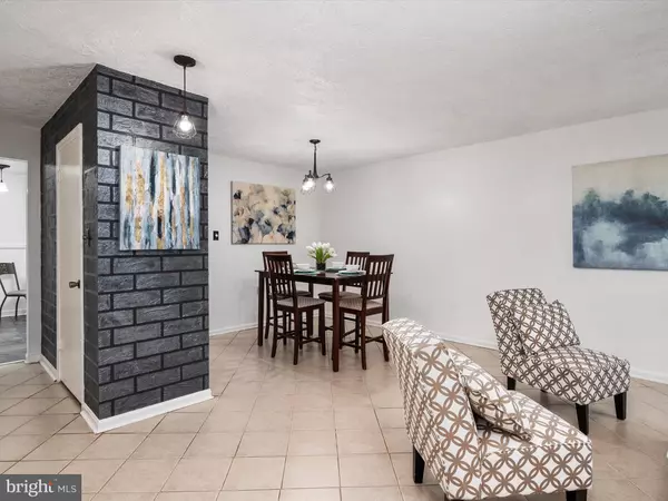 Crofton, MD 21114,1699 HART CT