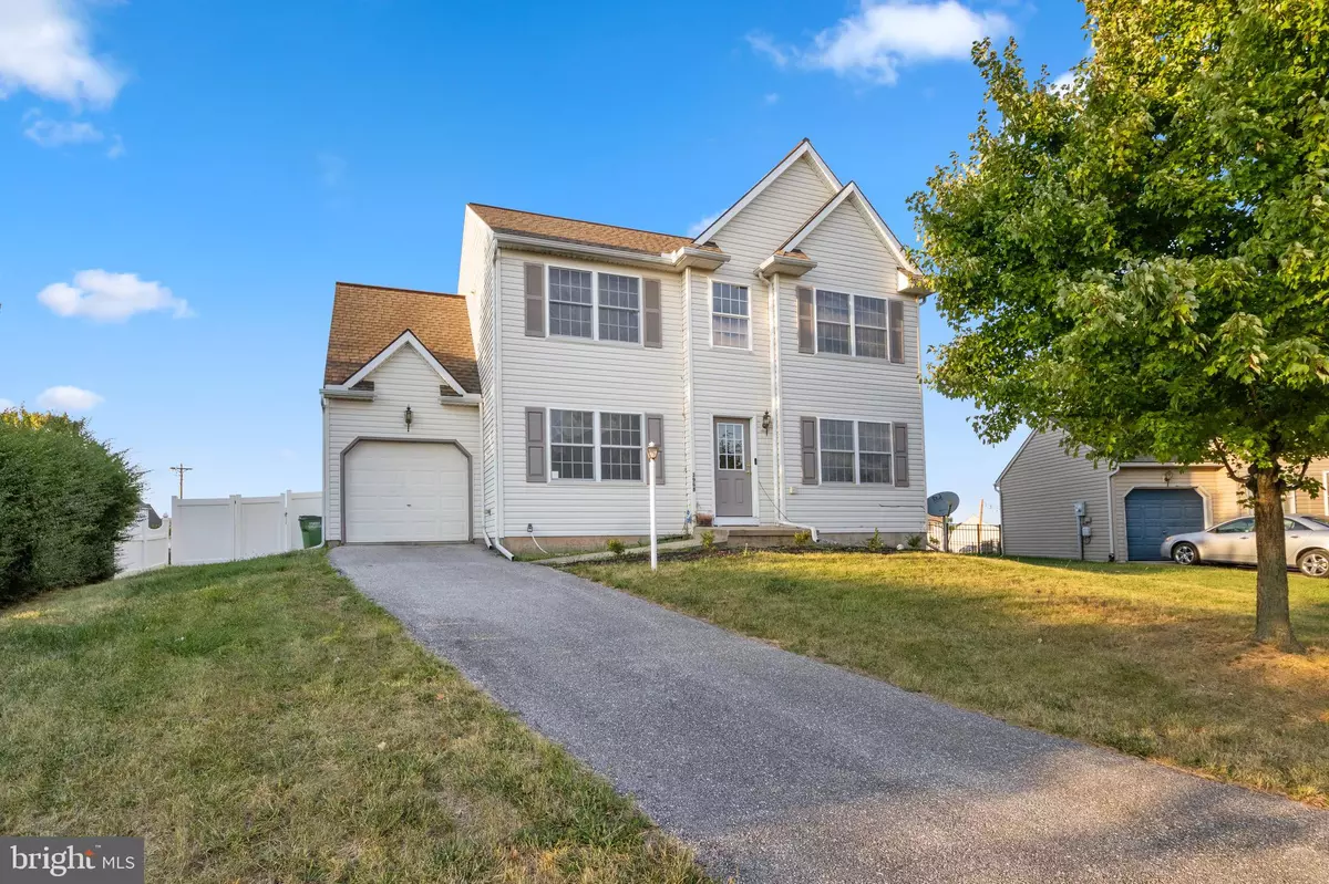 Dover, PA 17315,3968 LYN CIR