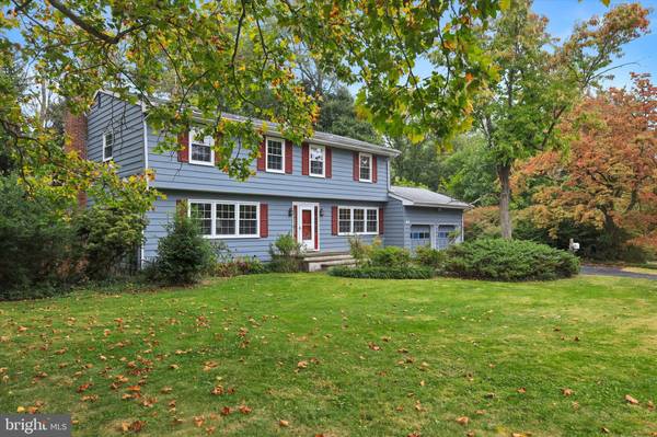 43 PHILIP DR,  Princeton,  NJ 08540