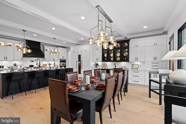 Round Hill, VA 20141,CHRISTMAS TREE LANE