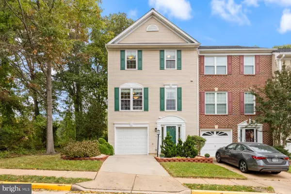 5596 JOWETT CT, Alexandria, VA 22315