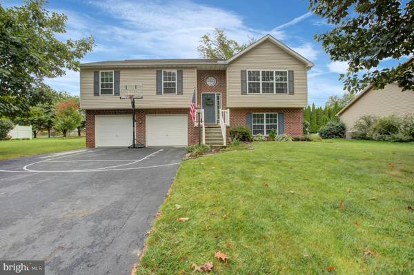 209 CARMACK DRIVE, Chambersburg, PA 17202