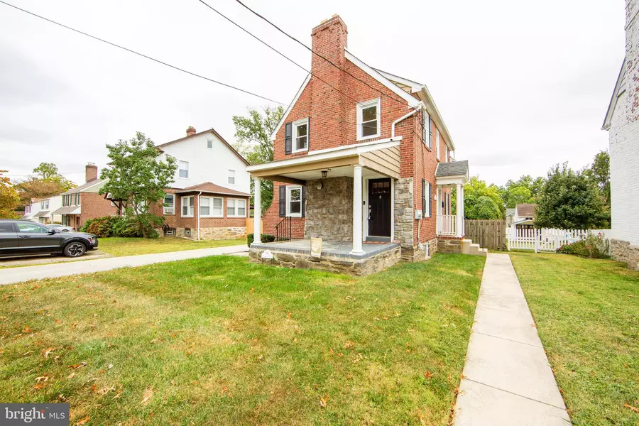 164 W ESSEX AVE, Lansdowne, PA 19050