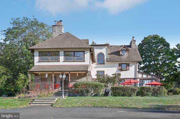 Elkins Park, PA 19027,1 LATHAM PARK