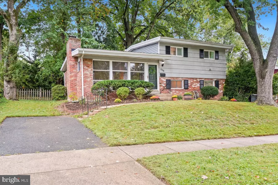 506 LINTHICUM ST, Rockville, MD 20851