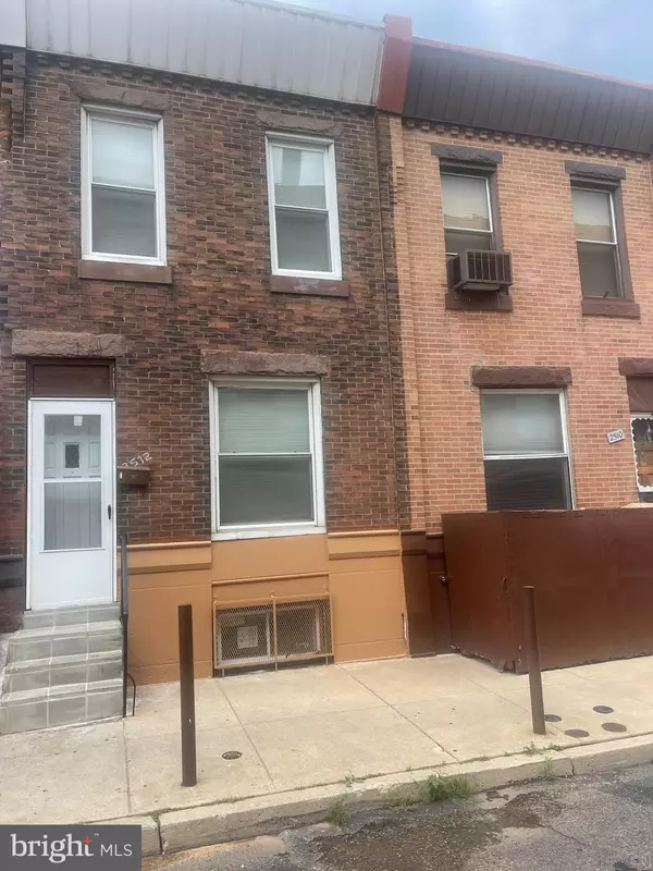 2512 S MARSHALL ST, Philadelphia, PA 19148