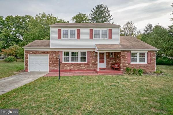 2 BRIARCLIFF RD, Atco, NJ 08004