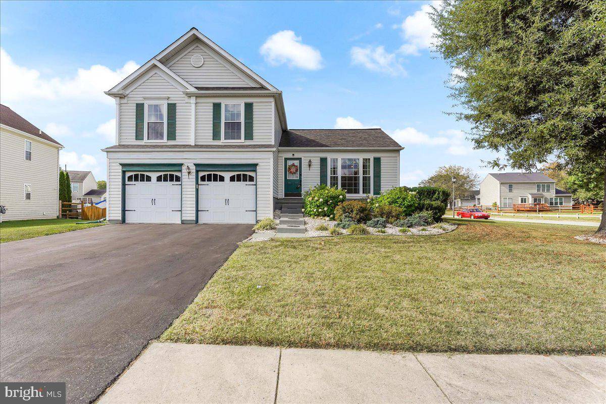 2 CUTLEAF CT, Newark, DE 19702