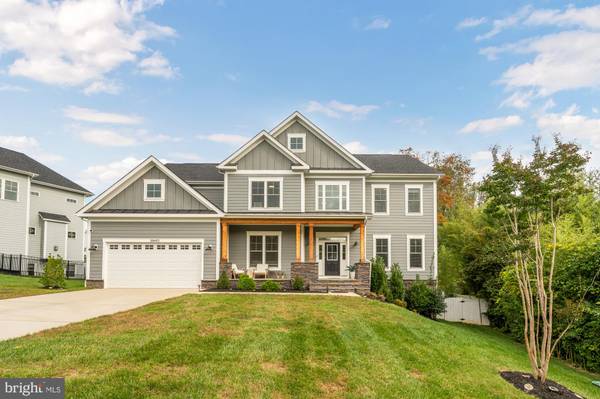 10602 OAK PL, Fairfax, VA 22030