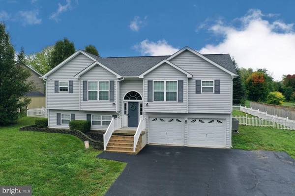 Martinsburg, WV 25403,93 DINALI DR