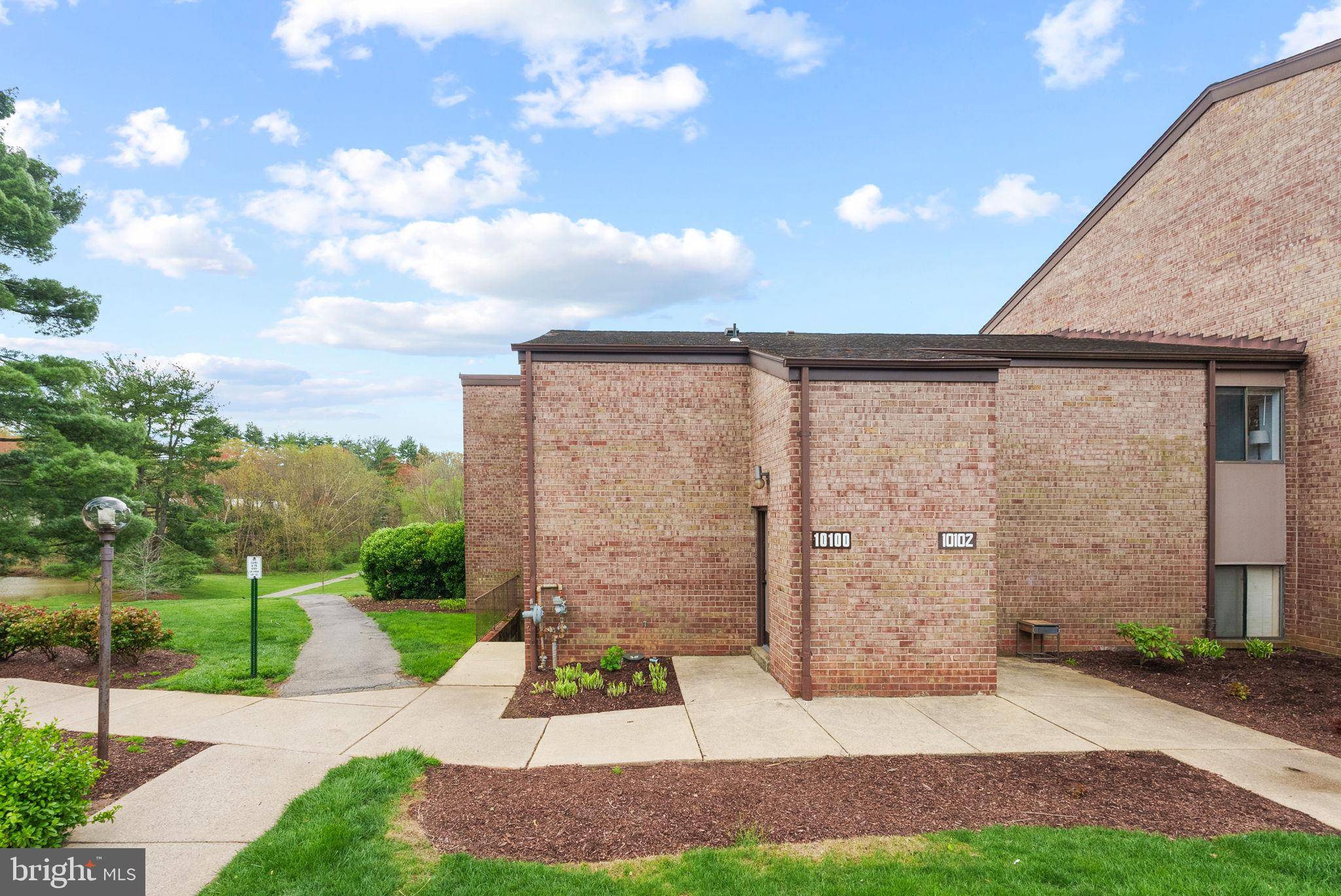 Montgomery Village, MD 20886,10100 LITTLE POND PL #10100