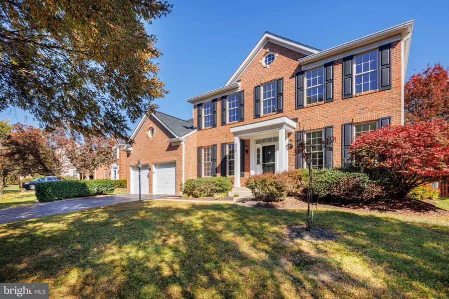 8315 HOPE POINT CT, Millersville, MD 21108