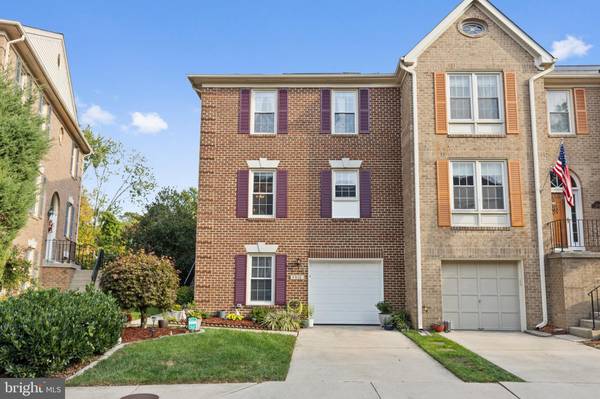 5950 NORHAM DR, Alexandria, VA 22315