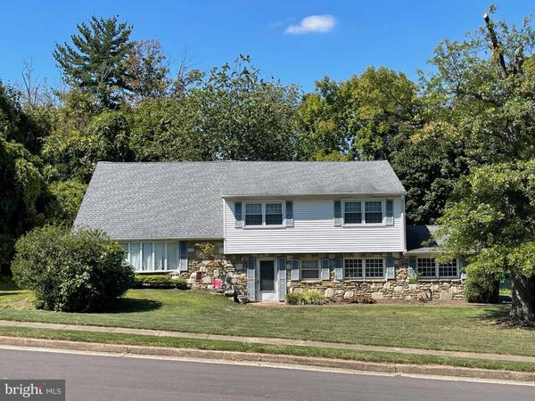 3898 DEMPSEY LN, Huntingdon Valley, PA 19006