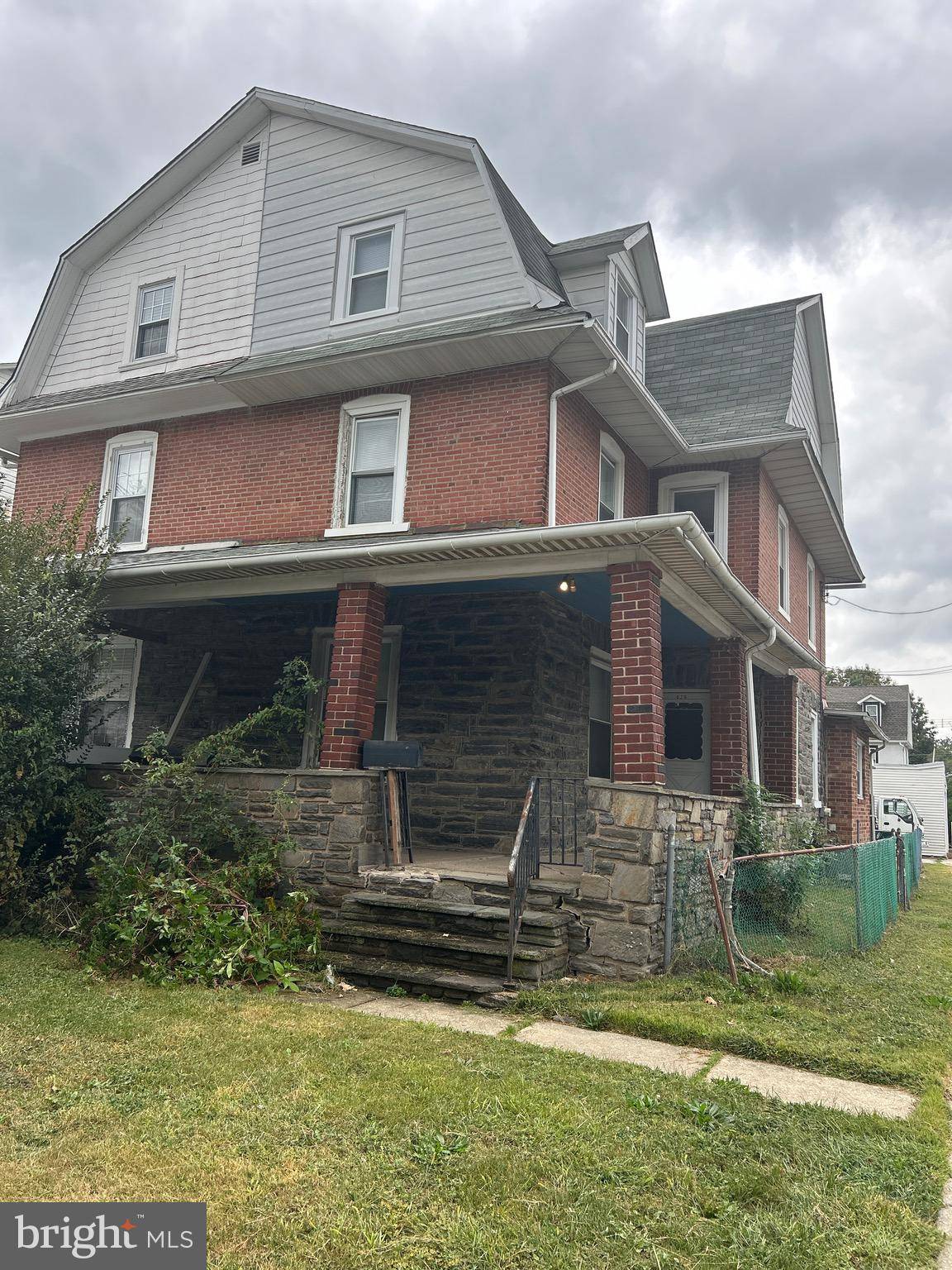 Ardmore, PA 19003,826 CLIFFORD AVE