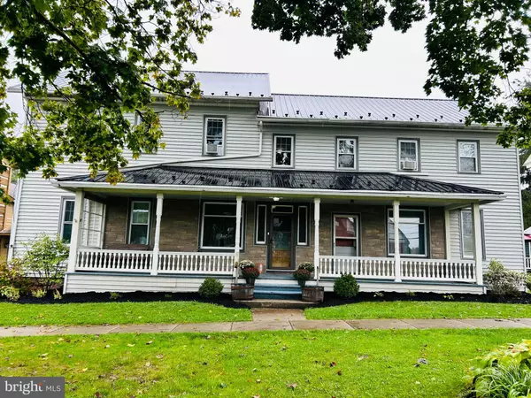 Aaronsburg, PA 16820,220 W AARON SQ