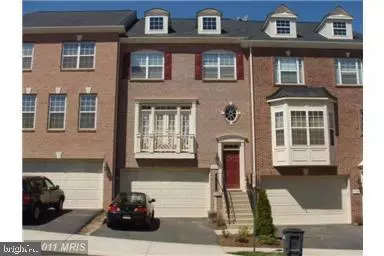 12004 GRENSHAW, Fairfax, VA 22030